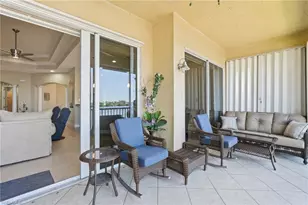 178 Shadroe Cove Cir, Cape Coral, FL 33991 - Photo 35