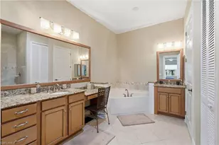 178 Shadroe Cove Cir, Cape Coral, FL 33991 - Photo 23