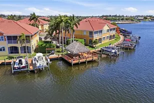 178 Shadroe Cove Cir, Cape Coral, FL 33991 - Photo 43