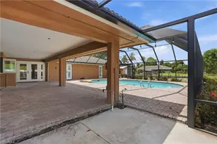 1860 Marina Cir, North Fort Myers, FL 33903 - Photo 27