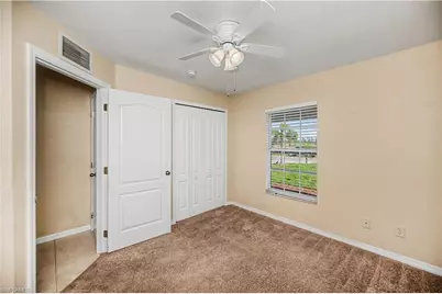 1922 Jacaranda Pkwy W, Cape Coral, FL 33993 - Photo 27