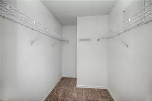 1922 Jacaranda Pkwy W, Cape Coral, FL 33993 - Photo 23