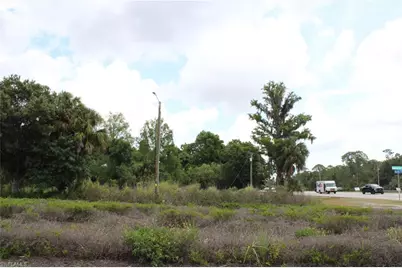 2643 Pine Island Rd NE, Cape Coral, FL 33909 - Photo 9