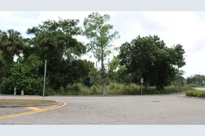 2643 Pine Island Rd NE, Cape Coral, FL 33909 - Photo 7