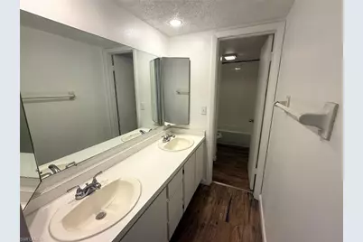 1406 Park Shore Cir #3, Fort Myers, FL 33901 - Photo 11