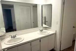 1406 Park Shore Cir, Fort Myers, FL 33901 - Photo 13