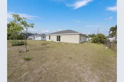 2207 NW 21st Ave, Cape Coral, FL 33993 - Photo 15