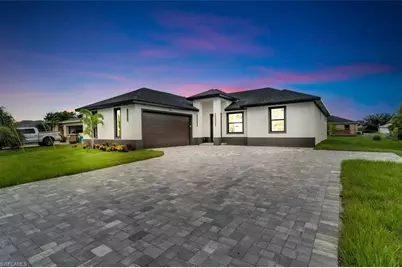 474 NE 2nd Pl, Cape Coral, FL 33909 - Photo 7