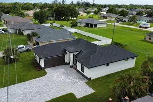 474 NE 2nd Pl, Cape Coral, FL 33909 - Photo 19