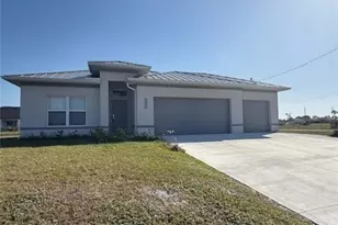 409 Tropicana Pkwy E, Cape Coral, FL 33993 - Photo 1