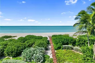 16730 Captiva Dr, Captiva, FL 33924 - Photo 9