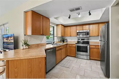610 Retunda Pkwy W, Cape Coral, FL 33904 - Photo 15