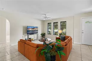 610 Retunda Pkwy W, Cape Coral, FL 33904 - Photo 5