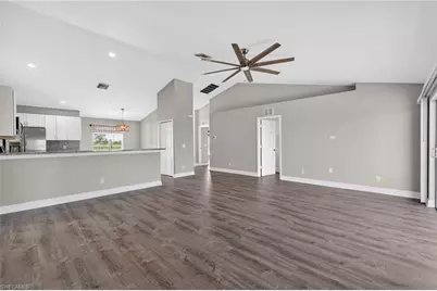 409 NE 25th Ter, Cape Coral, FL 33909 - Photo 11
