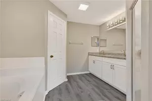 409 NE 25th Terrace, Cape Coral, FL 33909 - Photo 23