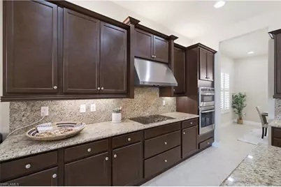 11532 Stonecreek Cir, Fort Myers, FL 33913 - Photo 7