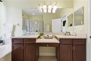 12309 Country Day Cir, Fort Myers, FL 33913 - Photo 17