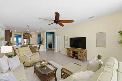 12309 Country Day Cir, Fort Myers, FL 33913 - Photo 11