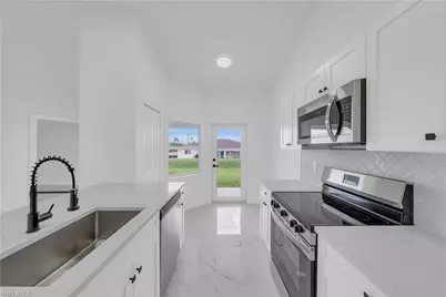 4675-4677 Golfview Blvd, Lehigh Acres, FL 33973 - Photo 23