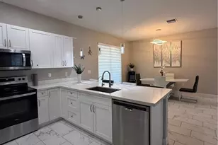 209 Nelson Rd N, Cape Coral, FL 33993 - Photo 9