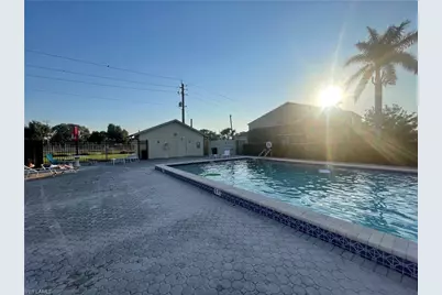 5218 Cedarbend Dr #4, Fort Myers, FL 33919 - Photo 41