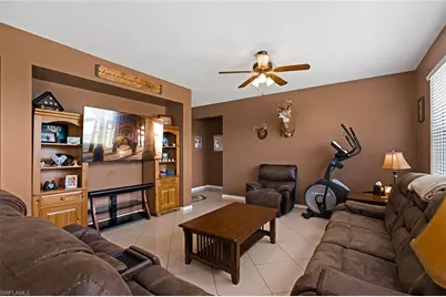 18290 Pine Nut Ct, Lehigh Acres, FL 33972 - Photo 31