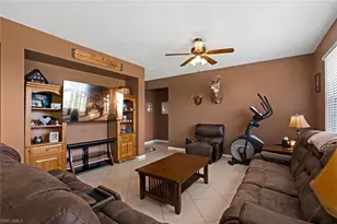 18290 Pine Nut Ct, Lehigh Acres, FL 33972 - Photo 31