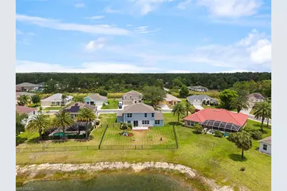 18290 Pine Nut Ct, Lehigh Acres, FL 33972 - Photo 41