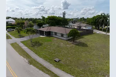 4960 20th Pl SW, Naples, FL 34116 - Photo 31