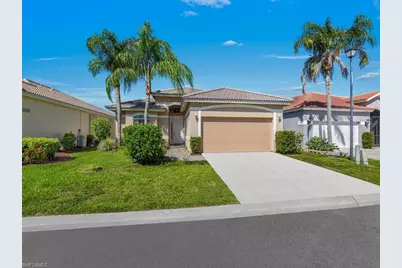 11204 Lakeland Cir, Fort Myers, FL 33913 - Photo 1