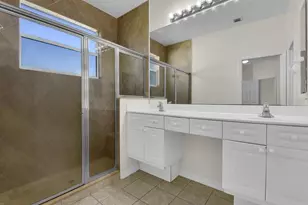 11204 Lakeland Cir, Fort Myers, FL 33913 - Photo 15