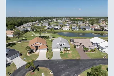 17521 Coconut Palm Ct, North Fort Myers, FL 33917 - Photo 3