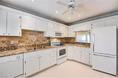 1462 Myerlee Country Club Blvd #2G, Fort Myers, FL 33919 - Photo 11