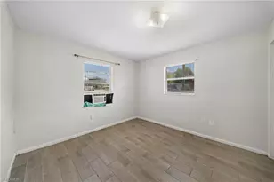 322 Louise Ave, Fort Myers, FL 33916 - Photo 11