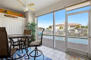 728 Victoria Dr, Cape Coral, FL 33904 - Photo 25