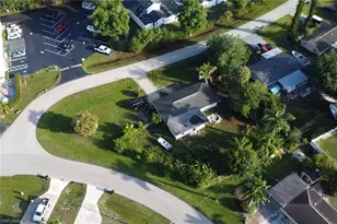 6701 Fiesta Ln, Fort Myers, FL 33919 - Photo 13