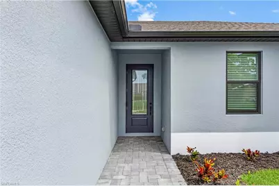 309 SW Trafalgar Pkwy, Cape Coral, FL 33991 - Photo 3