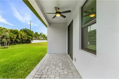 309 SW Trafalgar Pkwy, Cape Coral, FL 33991 - Photo 23