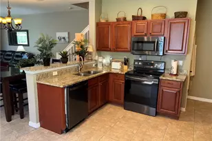 8271 Village Edge Cir, Fort Myers, FL 33919 - Photo 3