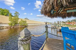 2423 Everest Pkwy, Cape Coral, FL 33904 - Photo 47