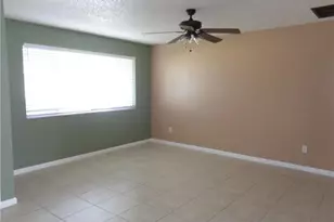 4402 SE 20th Pl, Cape Coral, FL 33904 - Photo 15