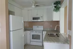 4402 SE 20th Pl, Cape Coral, FL 33904 - Photo 11