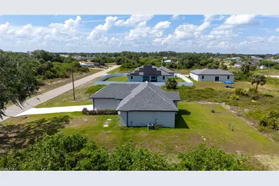 3013 Adcock Dr, Labelle, FL 33935 - Photo 23