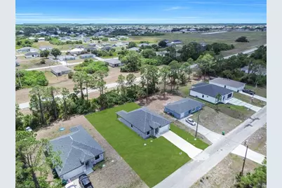 6007 Kumquat Cir, Labelle, FL 33935 - Photo 7