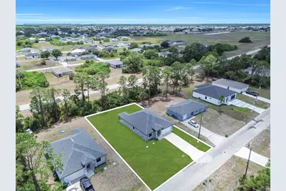 6007 Kumquat Cir, Labelle, FL 33935 - Photo 3