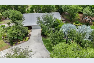 17611 Old Bayshore Rd, North Fort Myers, FL 33917 - Photo 9