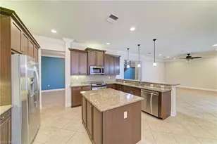 3701 Pleasant Springs Dr, Naples, FL 34119 - Photo 13