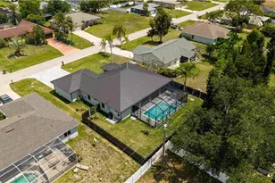 812 SW 14th Ave, Cape Coral, FL 33991 - Photo 21