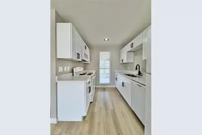 7346 Captiva Blvd, Fort Myers, FL 33967 - Photo 13
