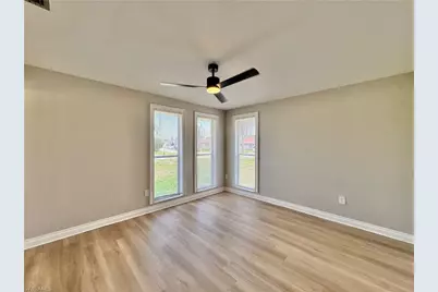 7346 Captiva Blvd, Fort Myers, FL 33967 - Photo 15
